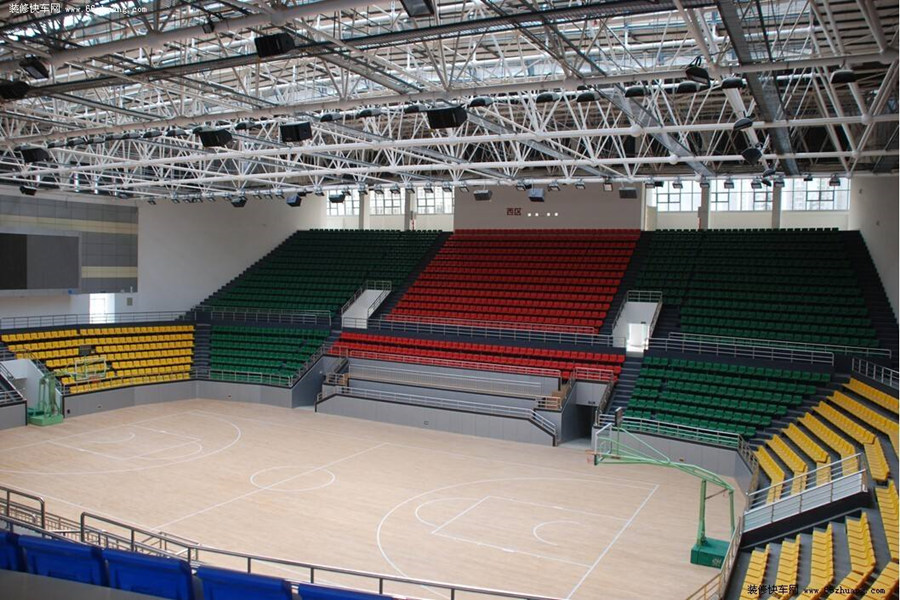 绥化羽毛球场网架工程